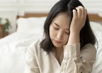 Penyebab Sakit Kepala di Bagian Atas dan Penjelasannya Menurut Dokter