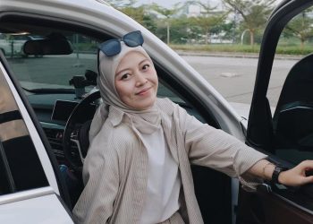 Kisah Sukses Yisti Yisnika Dari Jastip Menjadi Pelopor Fashion Indonesia