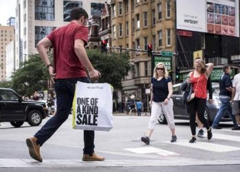 6 Cara Menjalani Kehidupan Sederhana yang Tetap Elegan di Era Flexing