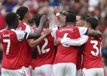 Prediksi Susunan Pemain Arsenal vs Liverpool: Odegaard Diragukan, Eze Siap Debut di Anfield