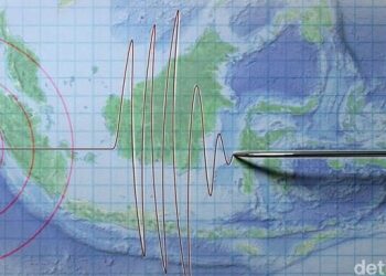 Gempa Besar Guncang Jakarta, Rumah Mewah dan Istana Pejabat Hancur