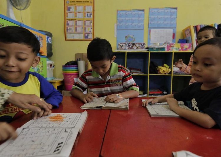 Anak-anak Menjadi Kelompok Rentan Terhadap Cacingan