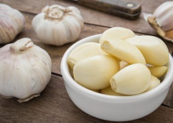 Manfaat Air Rebusan Bawang Putih dan 7 Khasiatnya