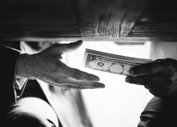 10 Negara Dengan Tingkat Korupsi Tertinggi di Dunia, Apakah RI Termasuk?