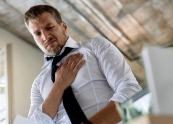 Nyeri Dada Sebagai Tanda Serangan Jantung Cek Gratis Informasi di Sini