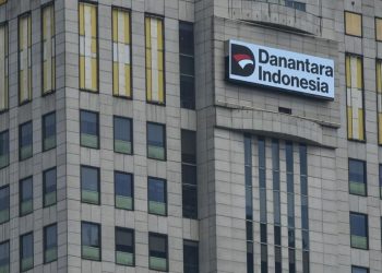 Semua BUMN dan Danantara Diimbau Adopsi AI Gantikan Peran Manusia