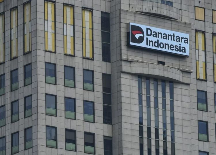 Semua BUMN dan Danantara Diimbau Adopsi AI Gantikan Peran Manusia