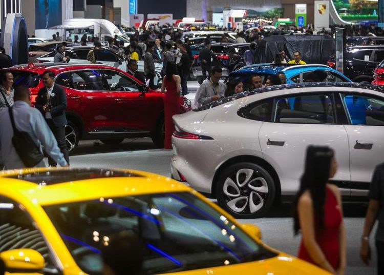 Gaikindo Tegaskan Penjualan Mobil Baru Indonesia Tidak Kalah dari Malaysia