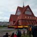 Momen Gereja Kiruna di Swedia Dipindahkan Menggunakan Truk