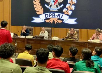 Mahasiswa Minta Pimpinan DPR Telepon Kapolri Bebaskan Pendemo Sekarang Juga