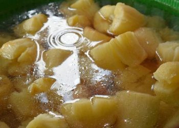 Bahaya! Hindari Mencampurkan 3 Makanan Ini dengan Singkong Rebus