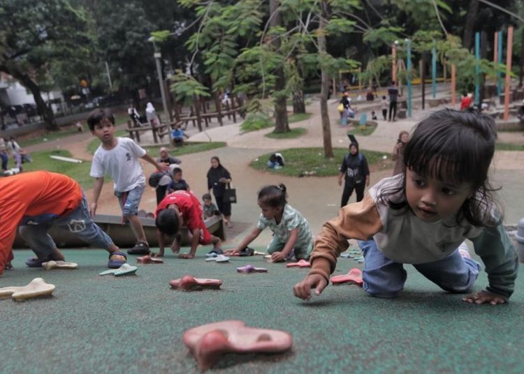 Liburan Panjang di Taman Tebet Eco Park