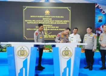 Kapolri Resmikan 35 SPKT Polres Polda Jateng untuk Tingkatkan Pelayanan Masyarakat