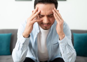 Sakit Kepala Berat dan Nyeri Ganggu Aktivitas, Penyebab Umum dan Cara Mengatasinya