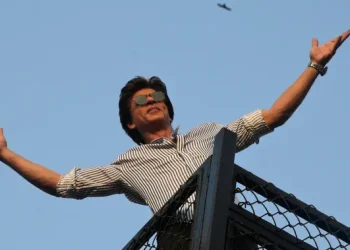 Shah Rukh Khan Jadi Miliarder, Simak Sumber Kekayaannya