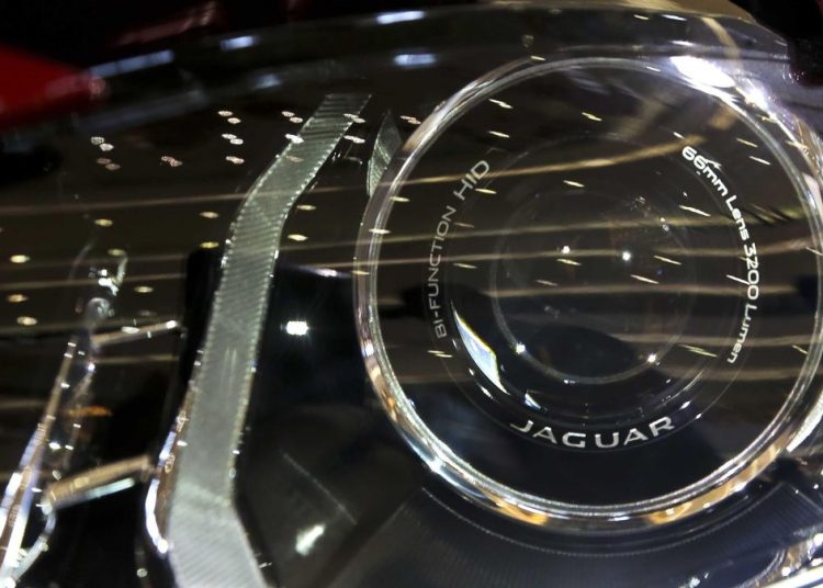 Hal-hal Penting Saat Memasang Lampu Modifikasi pada Mobil