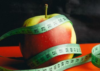 10 Cara Menurunkan Berat Badan Tanpa Diet Ketat dan Tetap Menikmati Makanan Enak