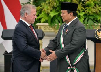 Prabowo Diterima Keluarga Raja Yordania saat Menghadapi Masa Sulit dalam Karier