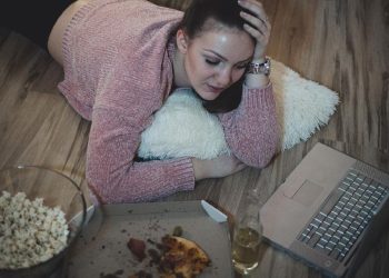 Waspada Kebiasaan Begadang Dapat Meningkatkan Risiko Diabetes