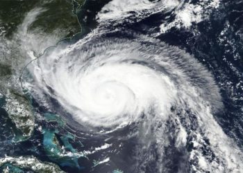 Siklon Tropis FINA Aktif di Timur Indonesia Picu Cuaca Ekstrem