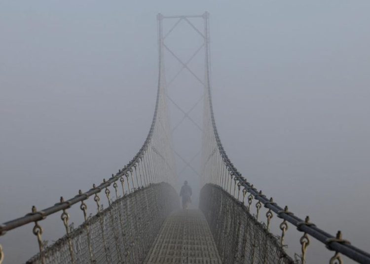 Keindahan Tersembunyi di Balik Kabut Nepal