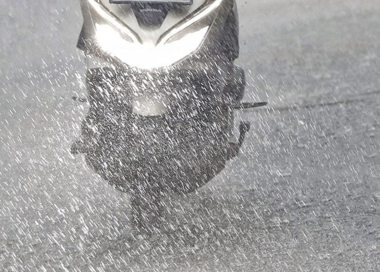 Puncak Musim Hujan November 2025 hingga Februari 2026