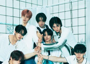 Stray Kids Raih Prestasi Baru, Album DO IT Debut di Peringkat 1 Billboard 200