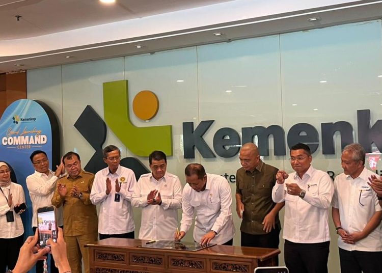 Kemenkop Luncurkan Command Center untuk Monitor Koperasi Secara Real Time