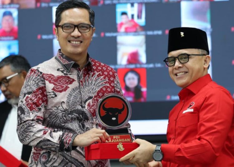 Perkuat Tata Kelola Partai yang Transparan dan Akuntabel serta Terus Memperbaiki Diri