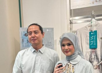 Cut Meyriska Jadi Muse Desainer Unilahwati untuk Koleksi Busana Terbaru dan Elegan