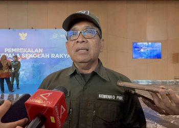 Menko PMK: Kerumunan di Gudang Bulog Sibolga Bukan Penjarahan Saya Saksikan Sendiri