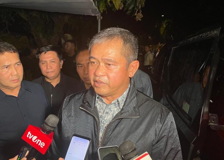 Kerja Siang Malam tapi Tetap Dibilang Lambat