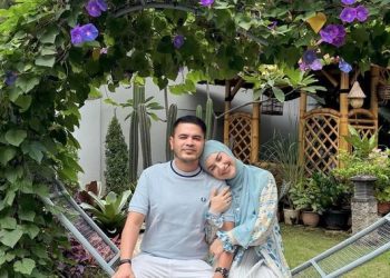 6 Artis Membangun Rumah di 2025 untuk Wujudkan Hunian Impian Sejak Lama