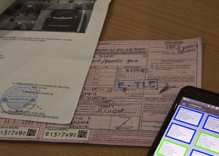 Modus Penipuan Konfirmasi Tilang Elektronik Menggunakan SMS Sekarang