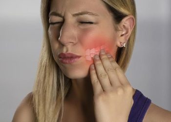 Gigi Goyang Mendadak? Waspadai Tanda Diabetes yang Makin Parah