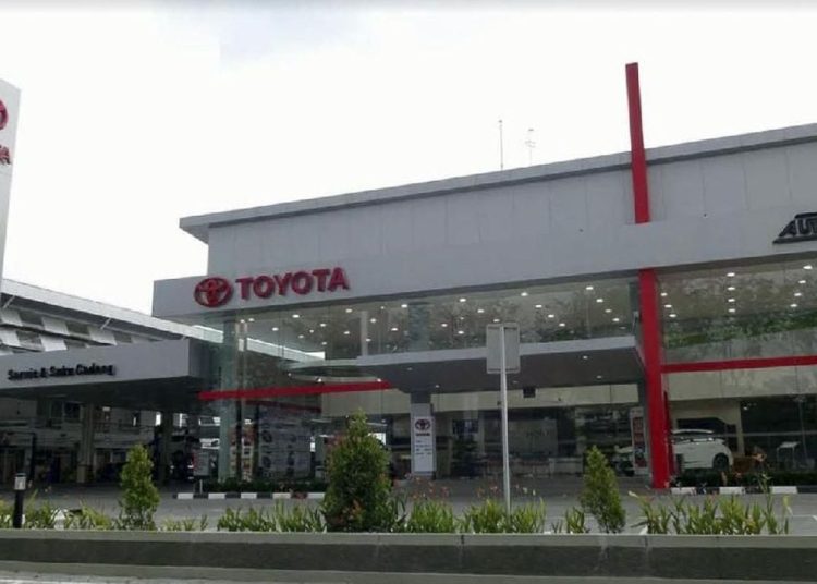 Dealer Terbesar Toyota Cemas Penjualan Mobil Terancam Tanpa Insentif