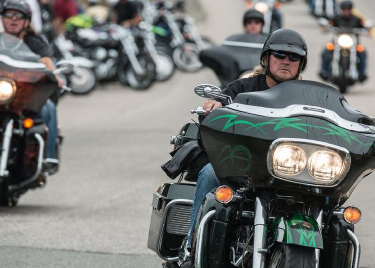 Polantas Palsu Kawal Rombongan Moge Hanya Diminta Minta Maaf