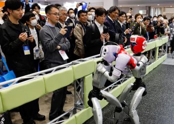 Robot-robot Canggih Terbaru Tampil Menarik di Jepang