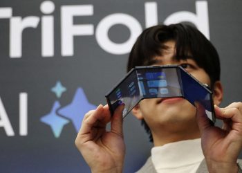 Harga Penggantian Layar Hp Lipat 3 Setara Pembelian Galaxy S25