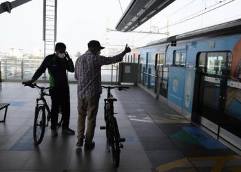 Modal 700 Ribu, 5 Pemuda Indonesia Nelewati Dunia dengan Jalan Kaki dan Bersepeda