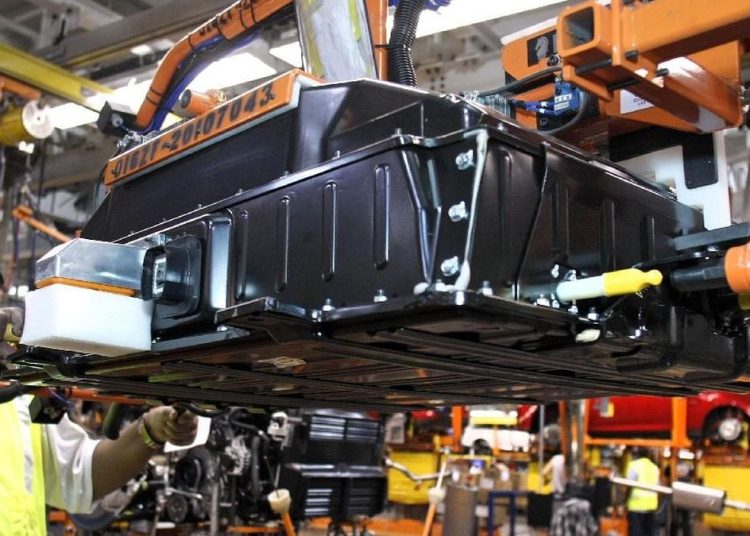 Produsen Kendaraan Listrik di China Harus Mendirikan Stasiun Daur Ulang Limbah Baterai