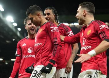 Rombakan Lini Tengah Manchester United Siapkan Anggaran Rp4,8 Triliun