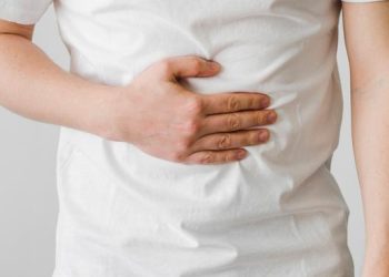 Sering Kembung Usai Bakar-bakaran? Ahli Gizi Ungkap Cara Mencegahnya