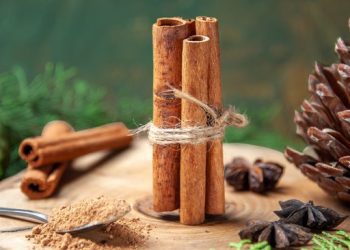 5 Manfaat Penting Air Rebusan Kayu Manis untuk Kesehatan