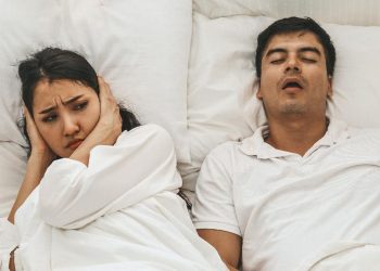 7 Cara Tidur Tanpa Ngorok untuk Istirahat yang Lebih Nyenyak